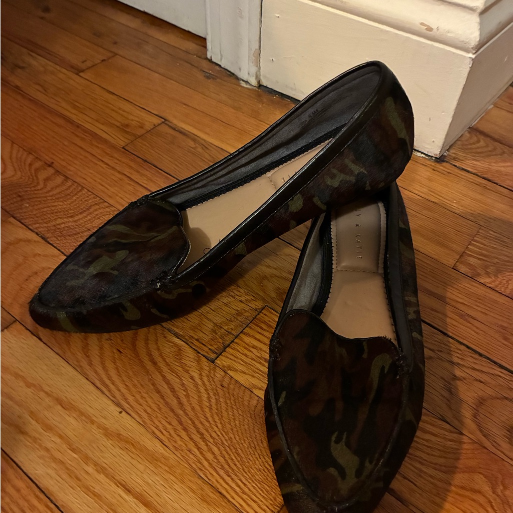 Kelly  Katie Camouflage Loafers Brand New Never Worn